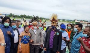 sekda-tiba-di-papua